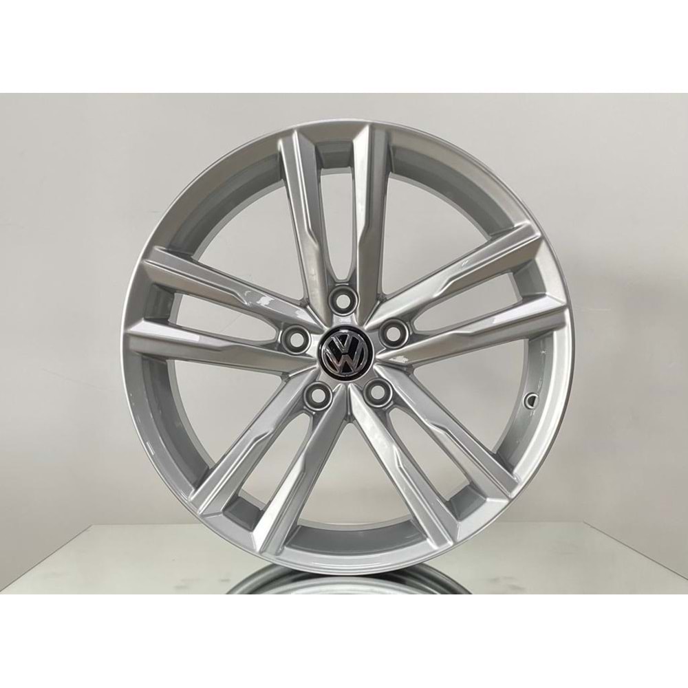 17X7,5 JANT TRUVA 251 5X100 ET35-57,1 SILVER