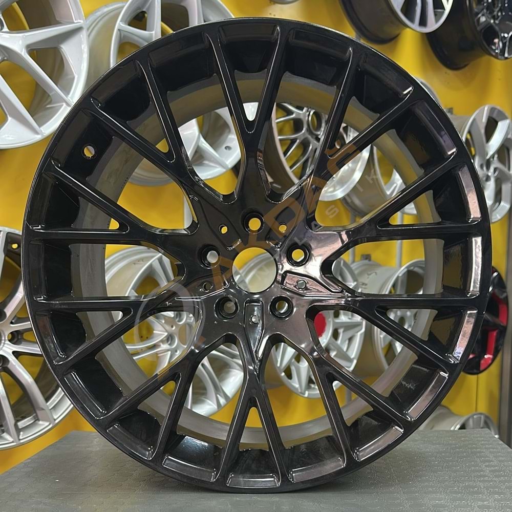 19X9.5 ÖN-ARKA ÇIKMA JANT 5X112 BMW G SERİSİ BLACK