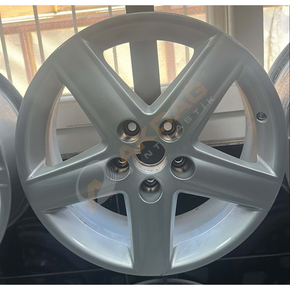 17X7. 5X112 AUDİ ÇIKMA JANT
