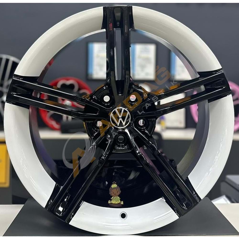 18X8 JANT RC 1186 5X108 ET40 73,1 BLACK/WHİTE TAYCAN JANT