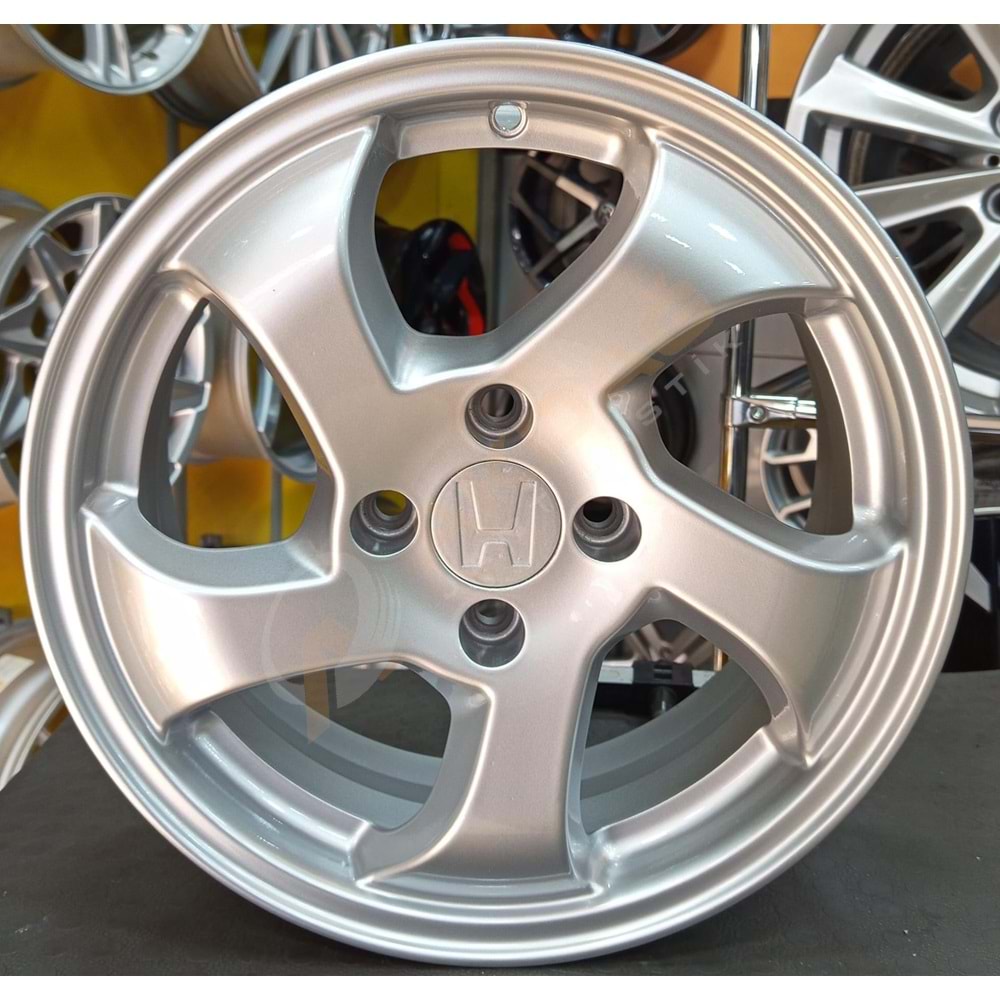 15X6.5 ÇIKMA JANT 4X100 ET-37 REPLİKA