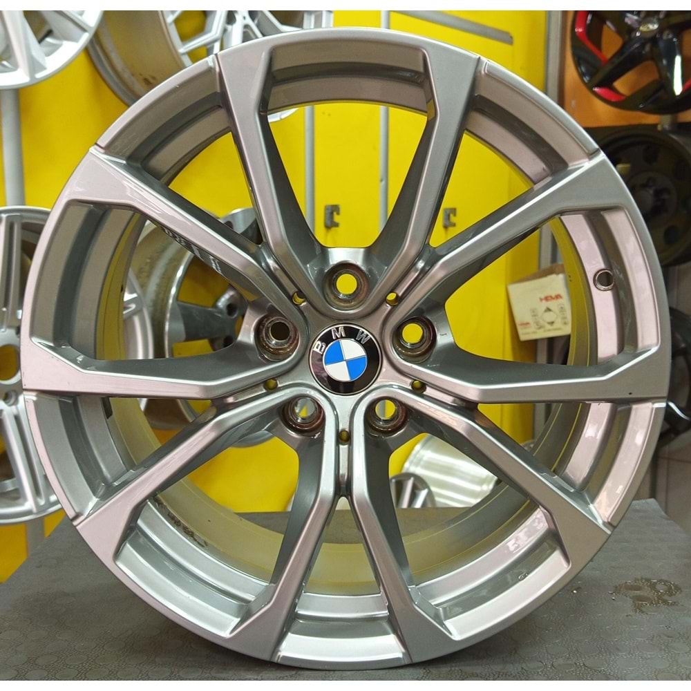 17X7.5 ÇIKMA JANT 5X112 ET 30 OEM BMW