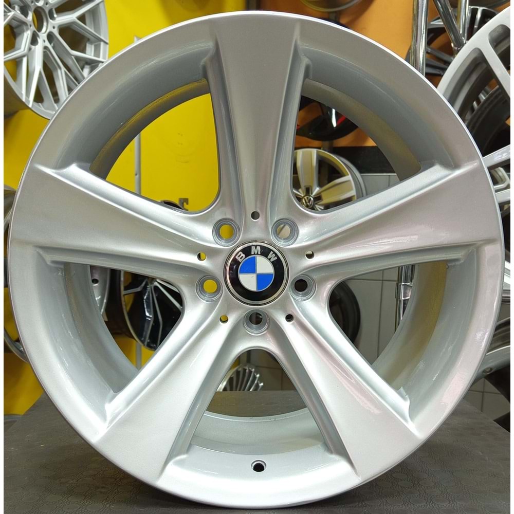 17X8-9 (ÖN-ARKA) 5X105 ÇIKMA JANT ET 30-25 REPLİKA KARPUZ JANT