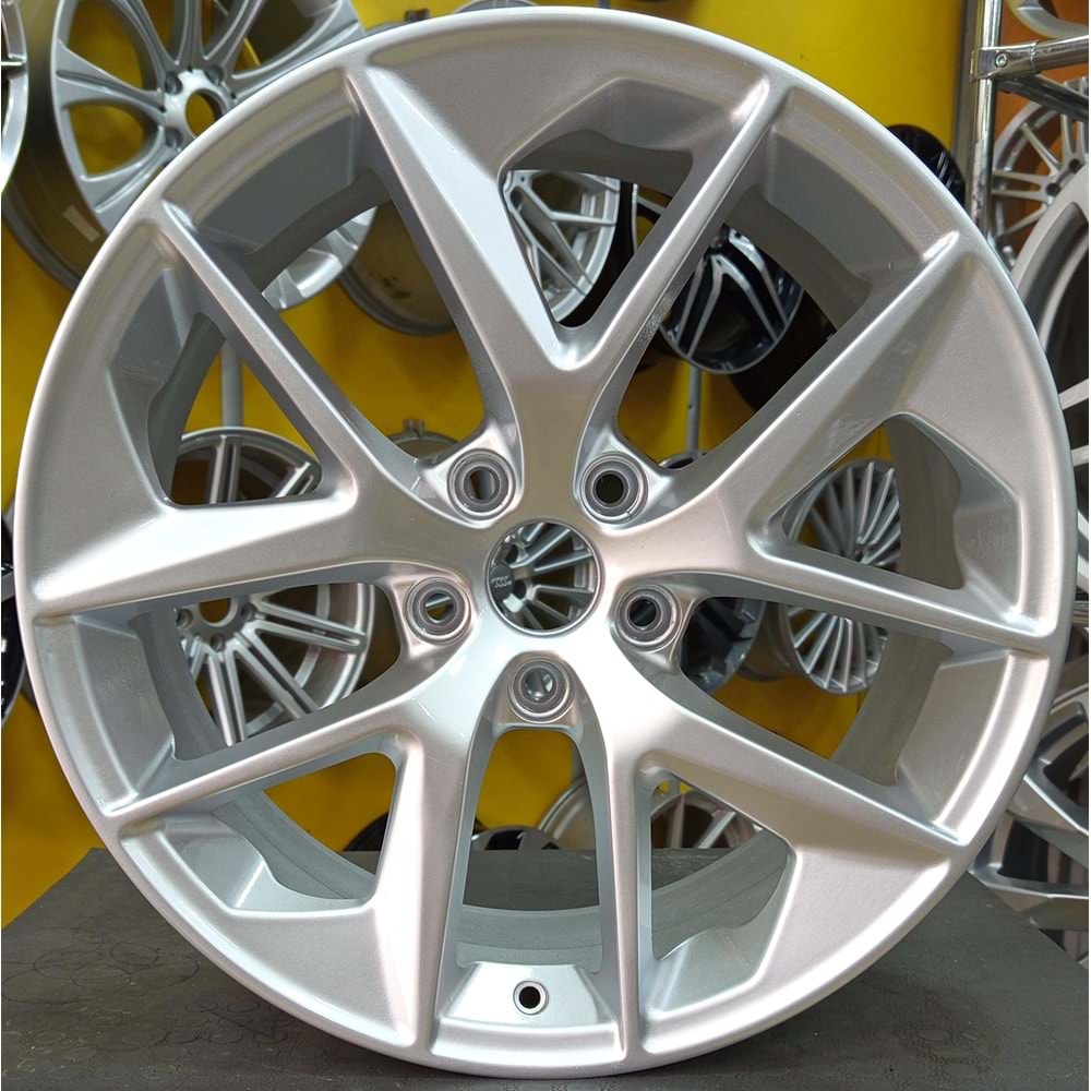 18X8 ÇIKMA JANT 5X112 ET:35 REPLİKA