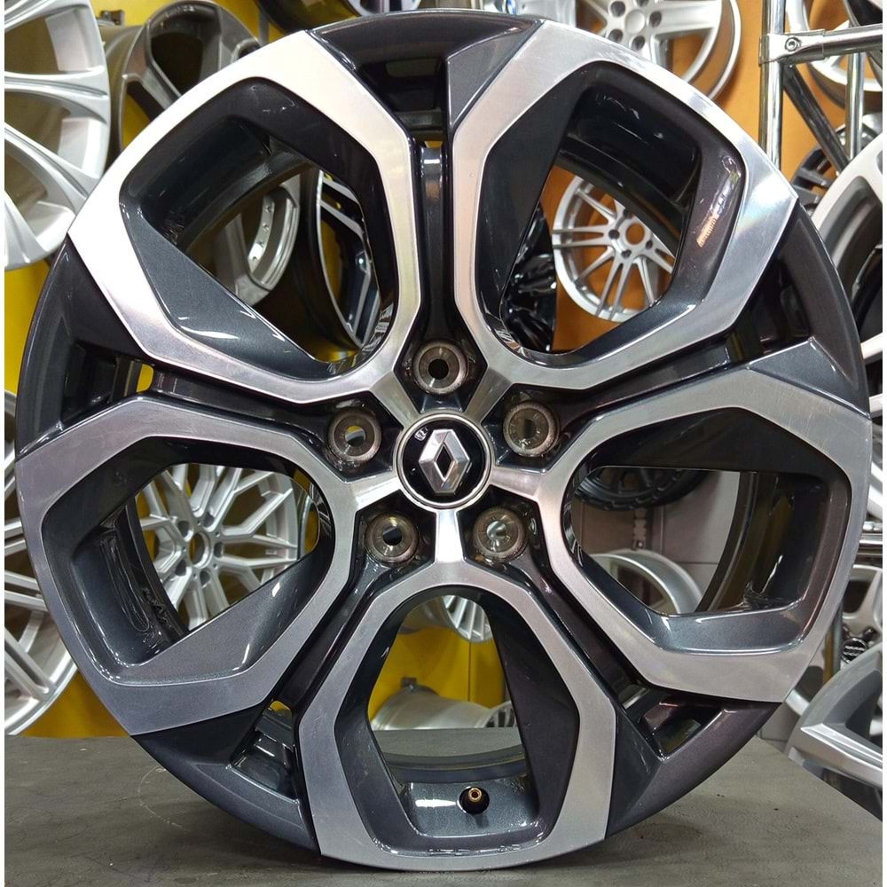 18X7 ÇIKMA JANT 5X114,3 ET 35 OEM RENAULT
