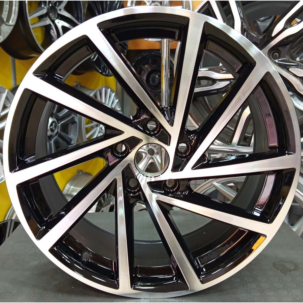 17X7.5 ÇIKMA JANT 5X112 ET 40 REPLİKA