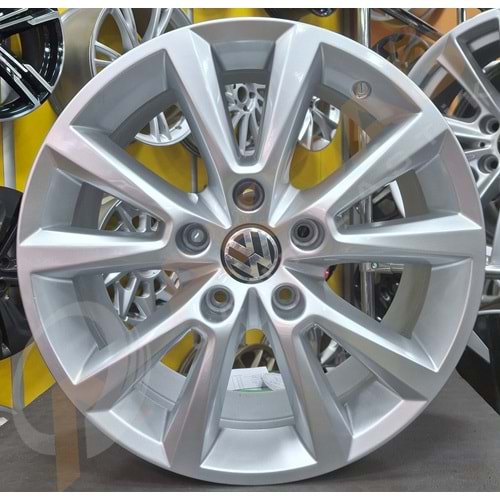 18X8 ÇIKMA JANT 5X130 ET:53 OEM VW