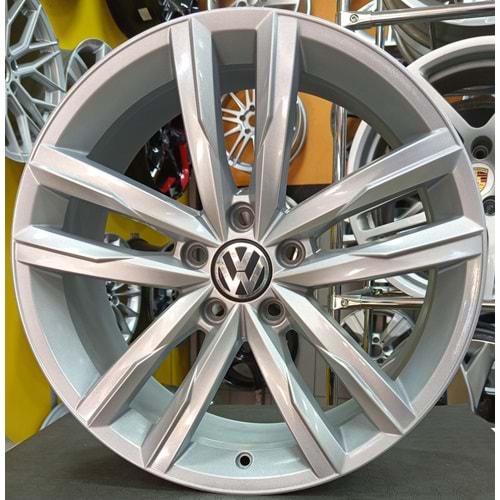 18X8 ÇIKMA JANT 5X112 ET 44 OEM VW