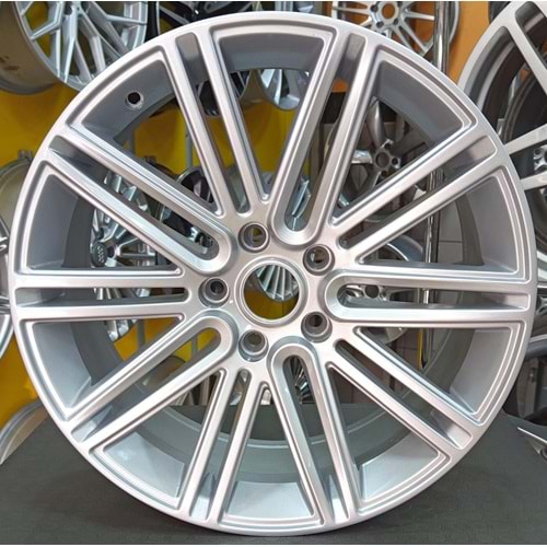 18X8 ÇIKMA JANT 5X114,3 ET 35