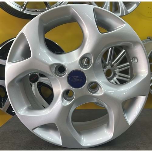 15X6 ÇIKMA JANT 4X108 ET 47 OEM FORD