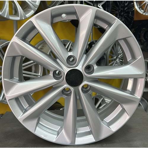 17X7 ÇIKMA JANT 5X114,3 ET 40 OEM NİSSAN