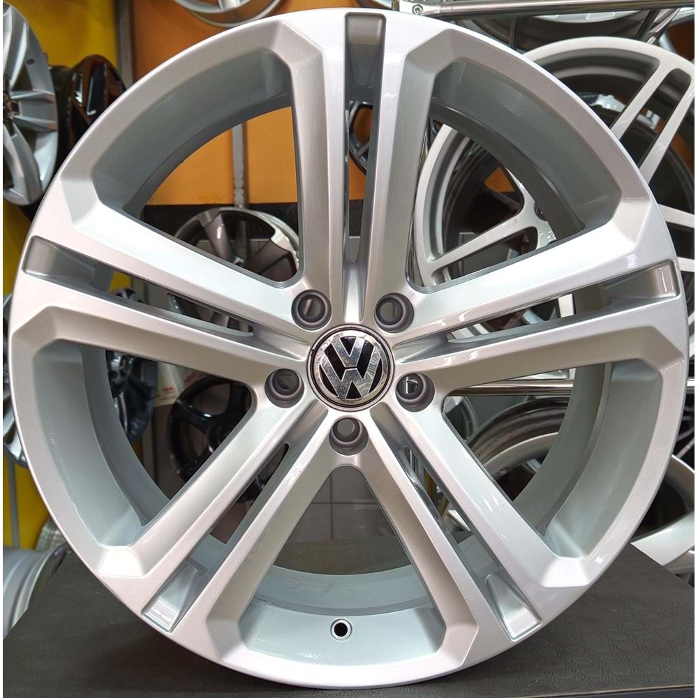 19X8.5 5X112 ET 32 ÇIKMA JANT REPLİKA