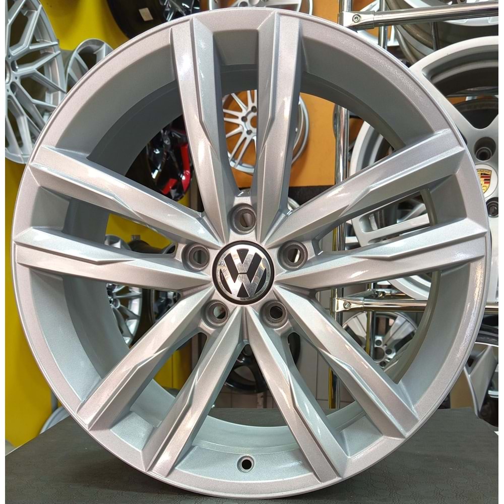 18X8 ÇIKMA JANT 5X112 ET 44 OEM VW