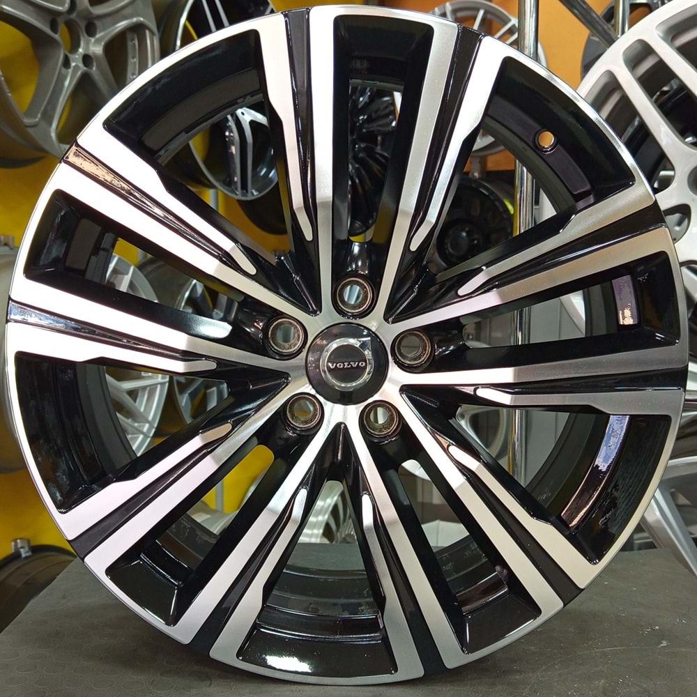 19X7.5 ÇIKMA JANT 5X108 ET 50.5 OEM VOLVO